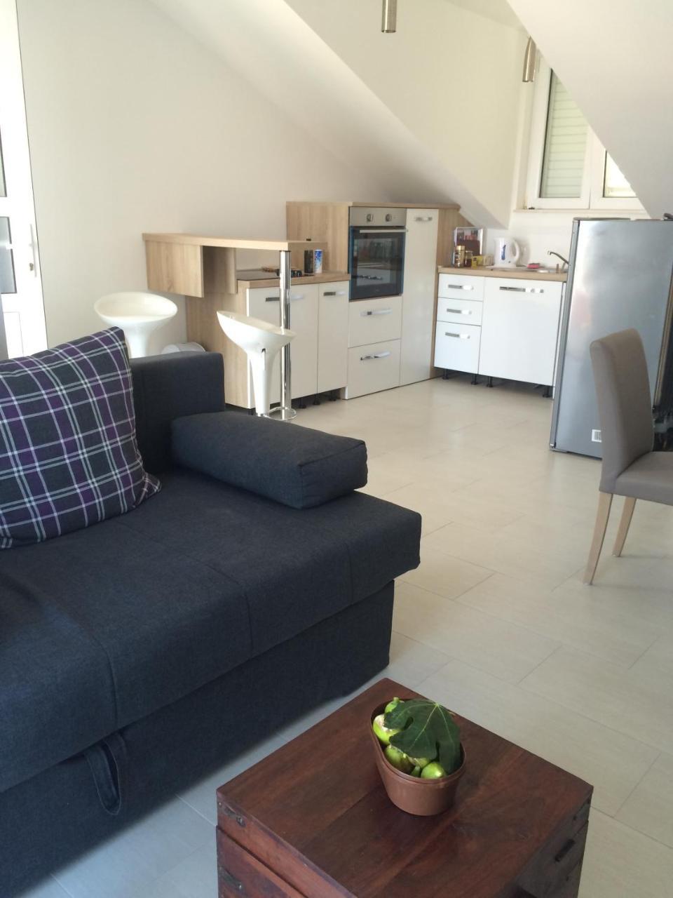 Villa Blanca 챠브타트 외부 사진